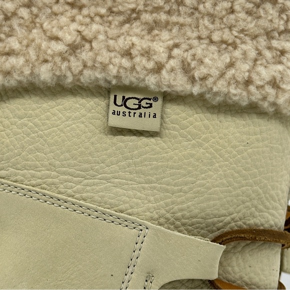 UGG Lace Up Boots. Size 10 - Picture 7 of 11